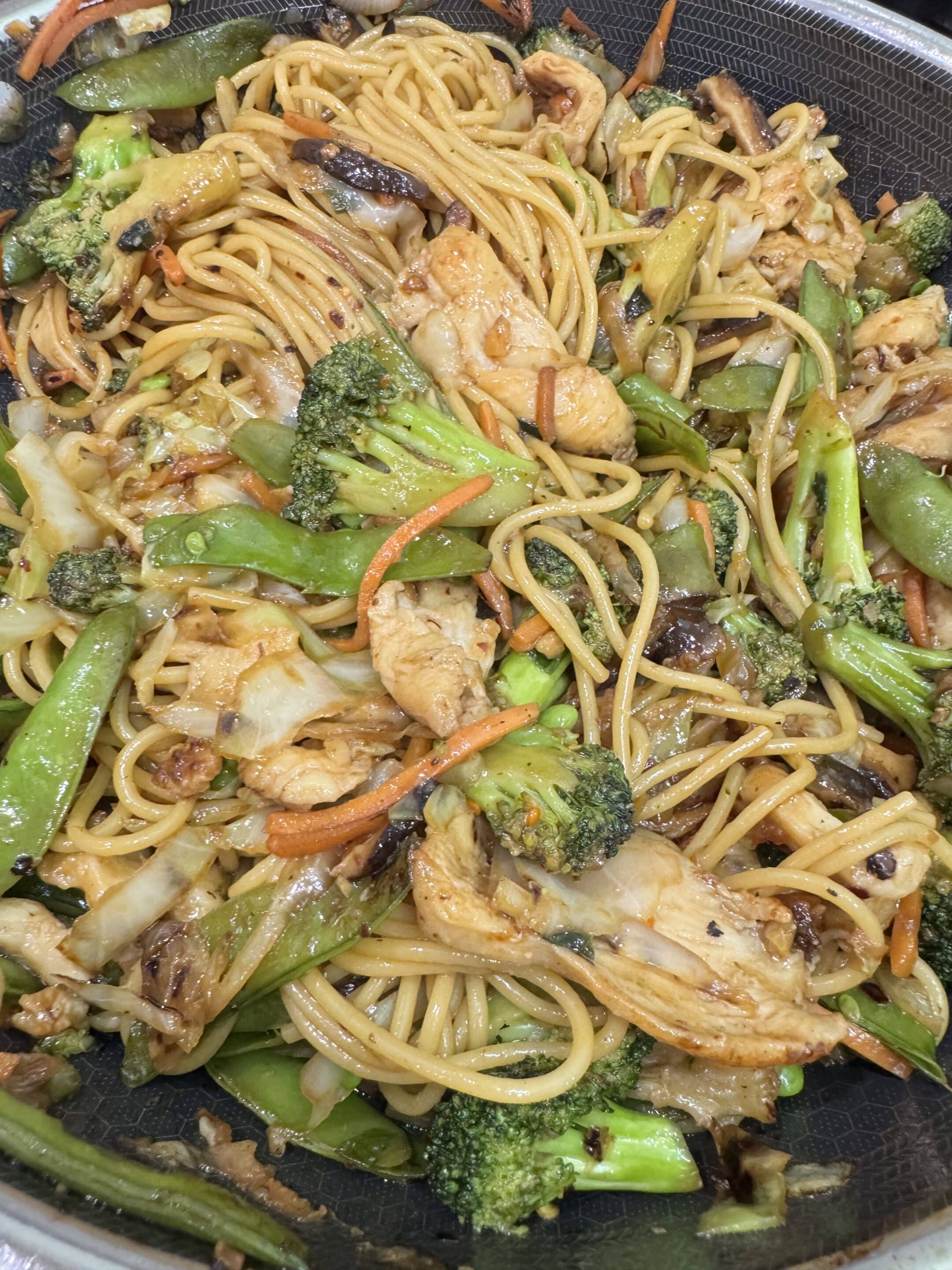 Chicken Lo Mein